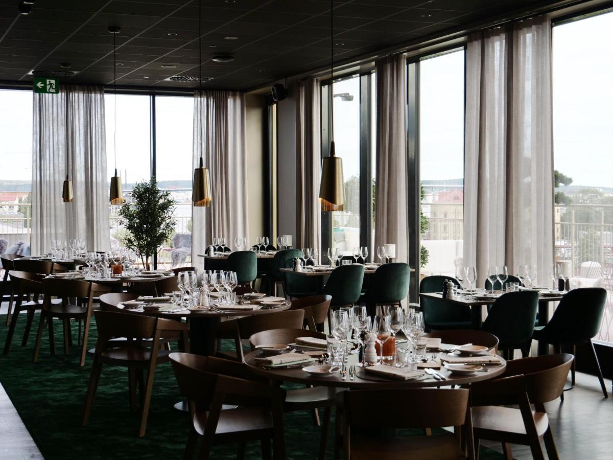 Clarion Hotel 순스발 외부 사진
